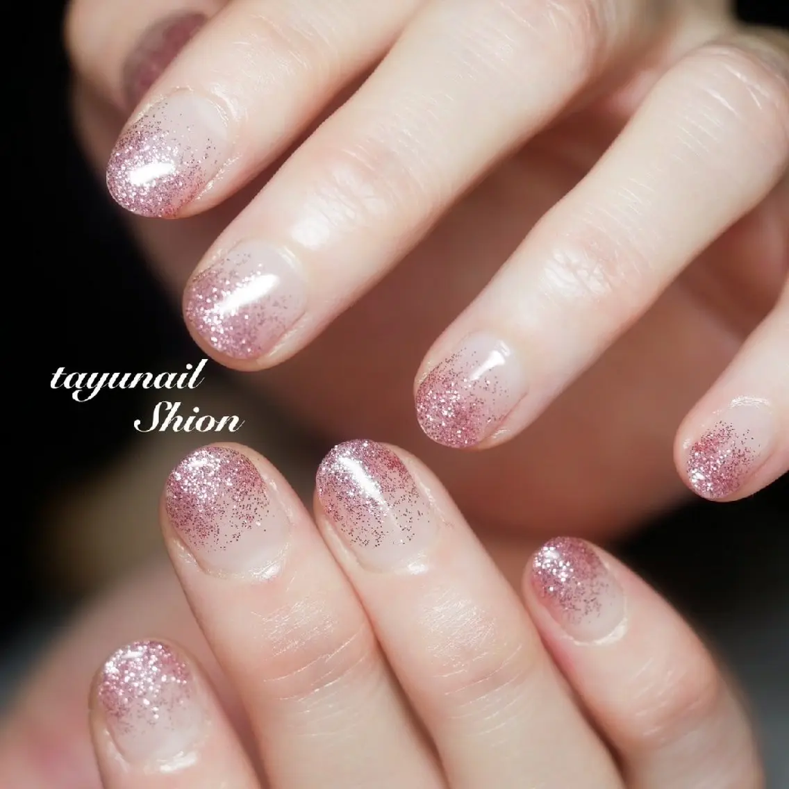 ネイル クリアネイル ジェルネイル グラデーション ラメ(グリッター) ラメグラデーション ネイルサロン 【たゆnail】のネイルデザイン