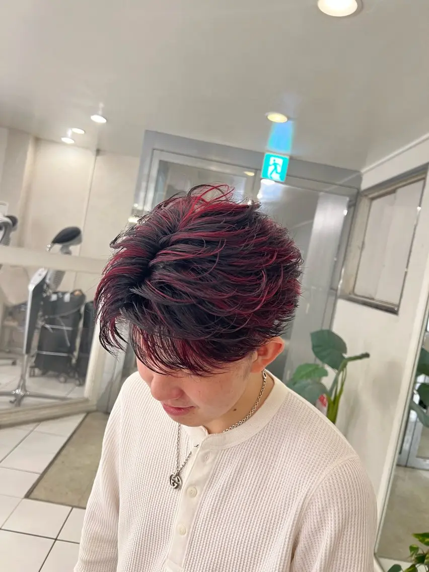カラー メンズ メンズメッシュ メッシュ カット ヘアカラー 郡山駅前メンズ特化 岩﨑大翼のヘアスタイル