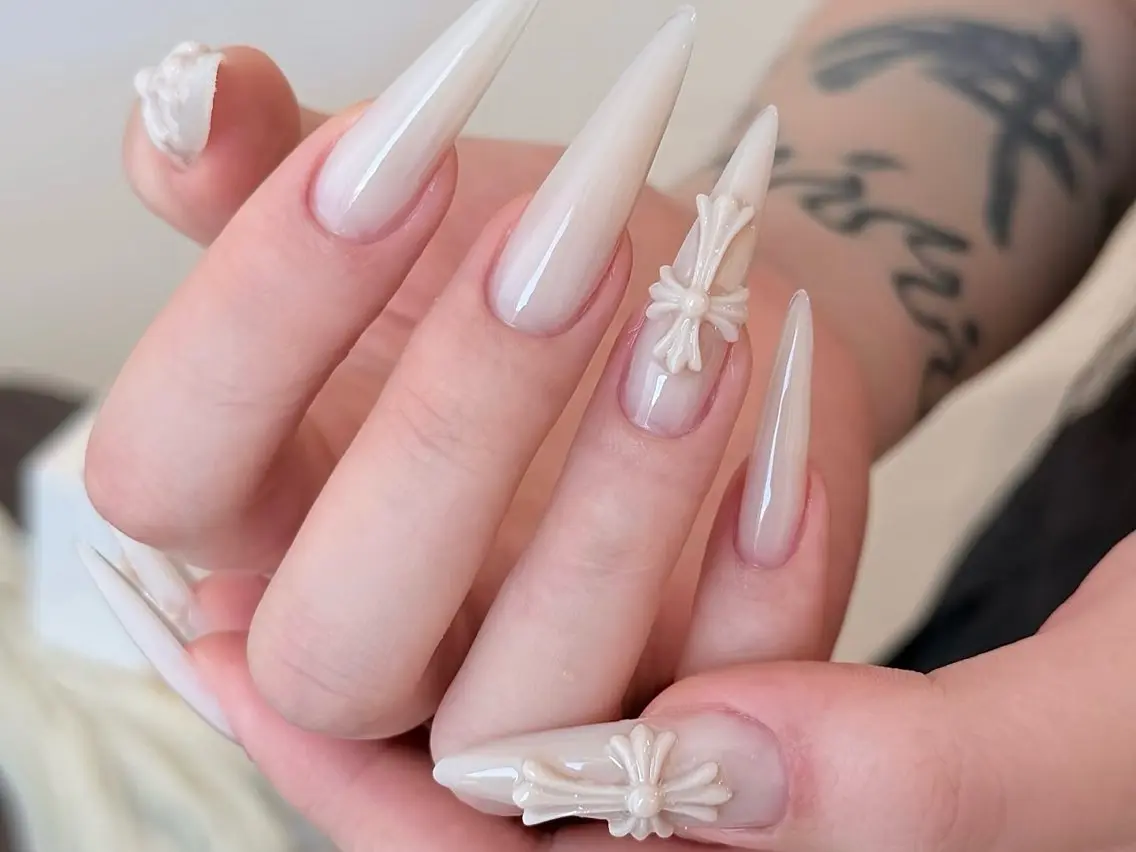ネイル オーロラネイル チークネイル フットネイル フレンチネイル ジェルネイル ハンドネイル NEW NAIL💞 yukiのネイルデザイン