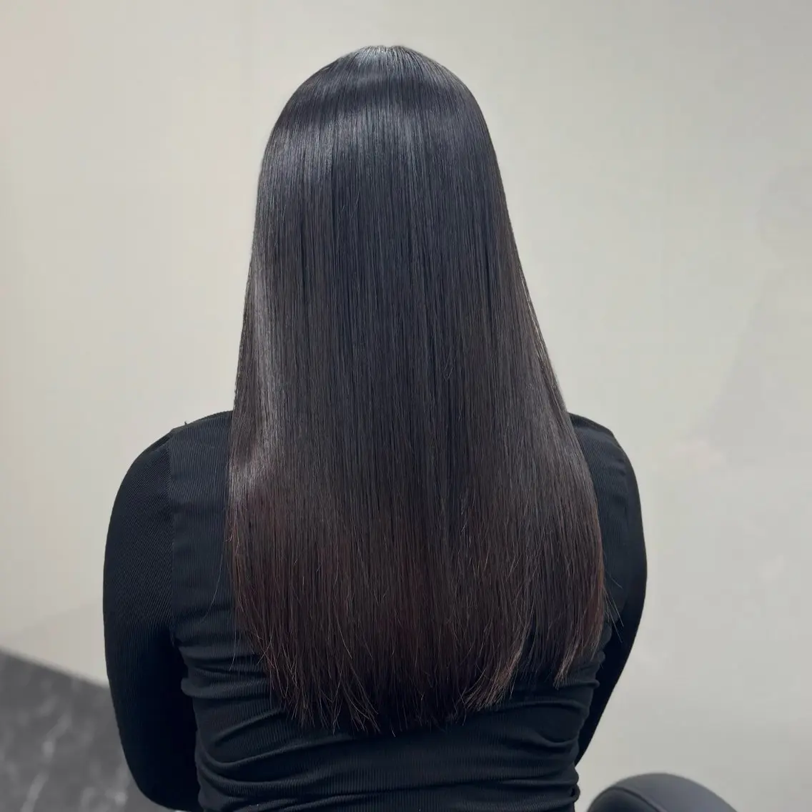 ロング パーマ 髪質改善 韓国風ヘア 縮毛矯正 トリートメント ヘアカラー トリートメント 髪質改善Ⅰ透明感 艶カラーⅠたつやのヘアスタイル