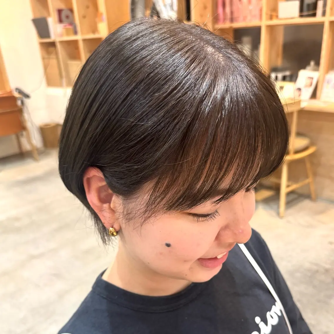 ショート ハンサムショート 丸みショート くびれヘア 似合わせカット ショートヘア 透明感カラー/レイ ヤー/Nana🌈のヘアスタイル
