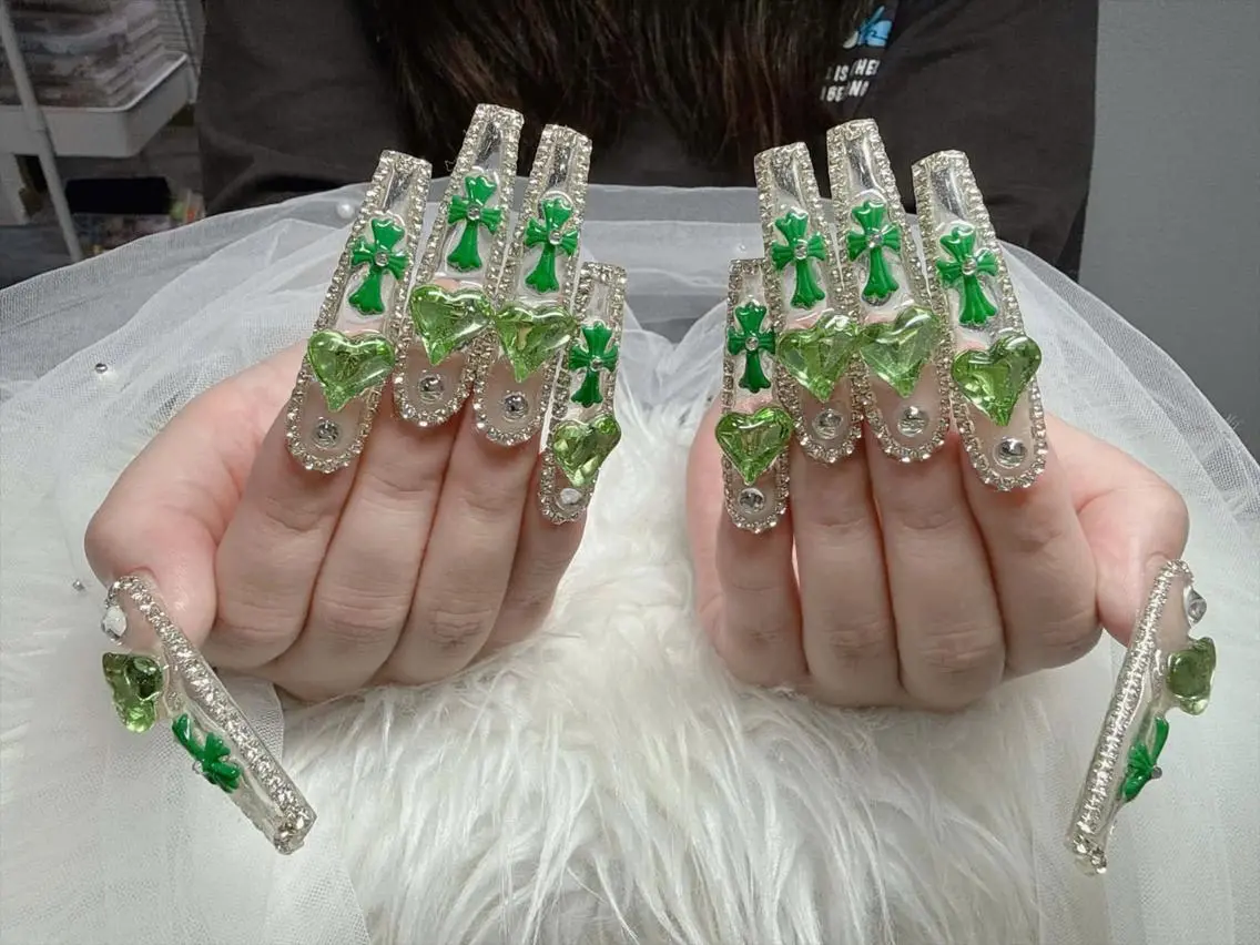 ネイル フレンチネイル ジェルネイル ハロウィン 韓国ネイル マグネットネイル ハンドネイル H.baby Nail Salonのネイルデザイン
