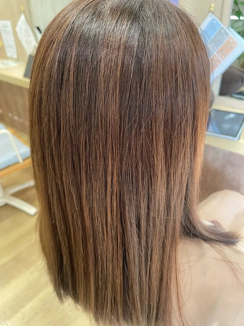 セミロング カラー ブラウンカラー CRECE♪山下 琴未のヘアスタイル