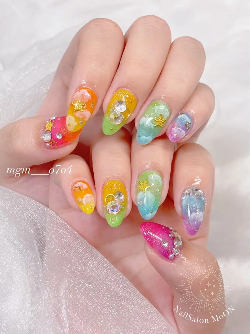 ハンドネイル ハンドケア MoON...❤︎ MeGuのネイルデザイン