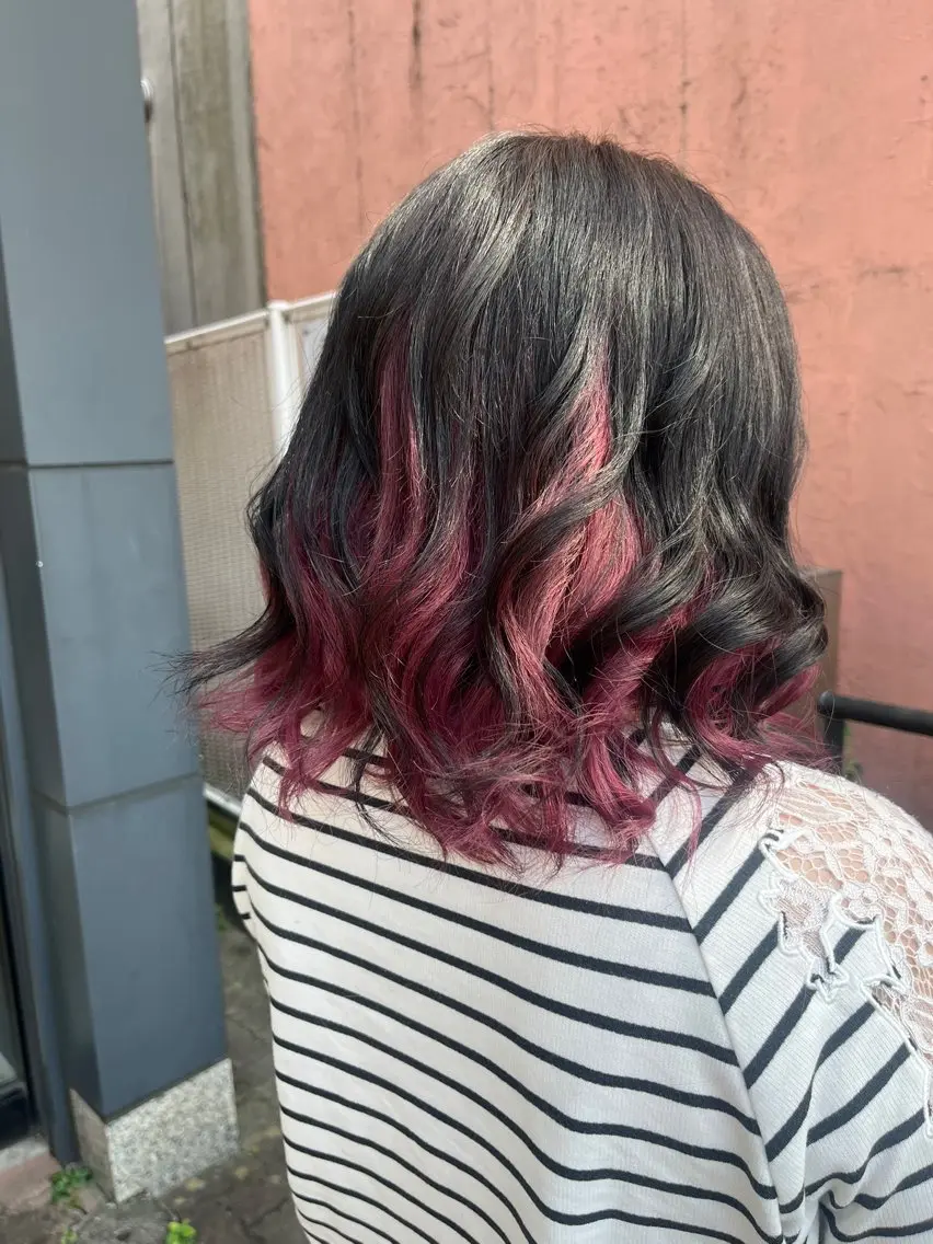 ミディアム カラー インナーカラー ピンクカラー ヘアカラー 🫧鈴木ちゃん🫧 似合わせ✖️個性🫧のヘアスタイル