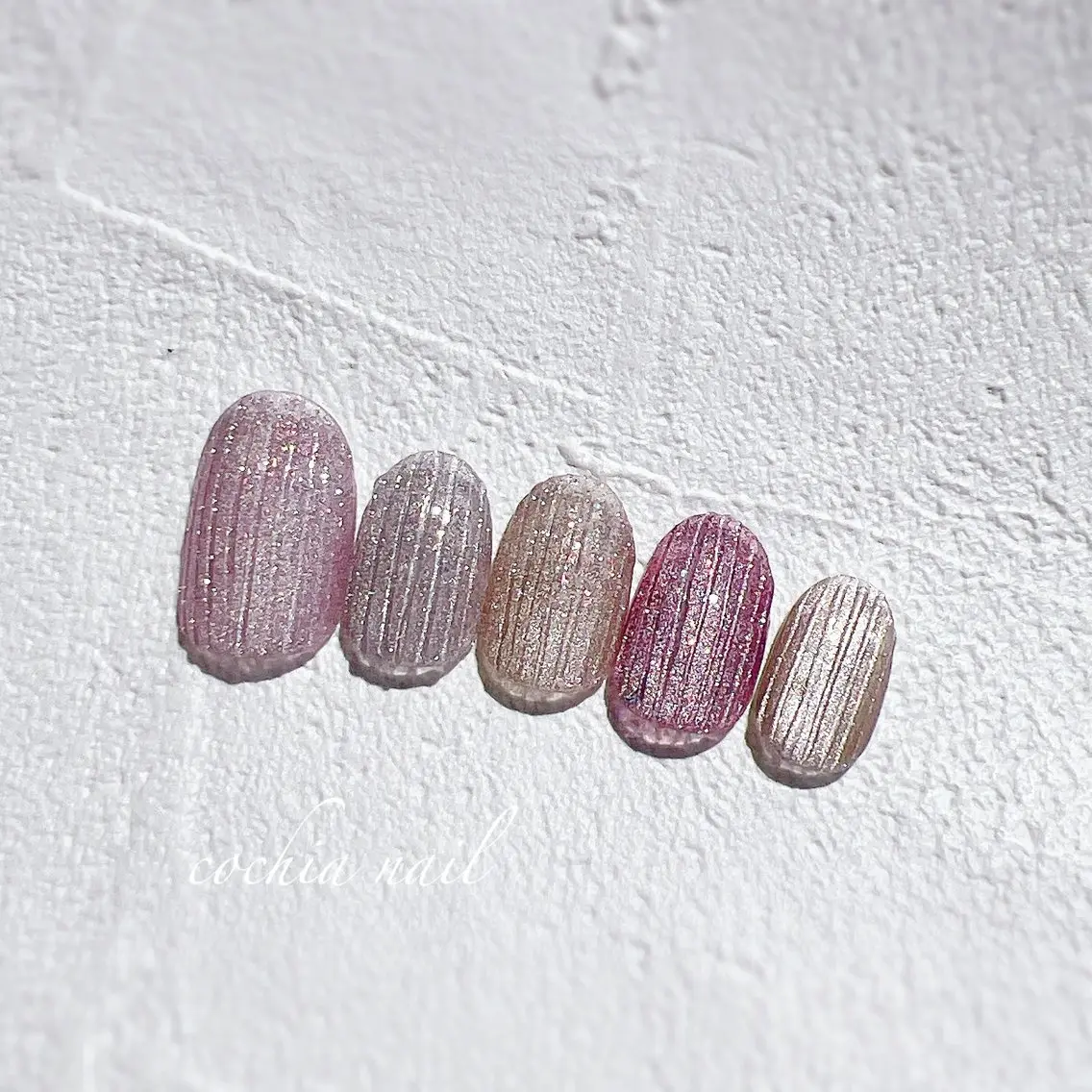 ネイル フラッシュネイル キラキラネイル ラメ(グリッター) ハンドネイル cochia nailのネイルデザイン