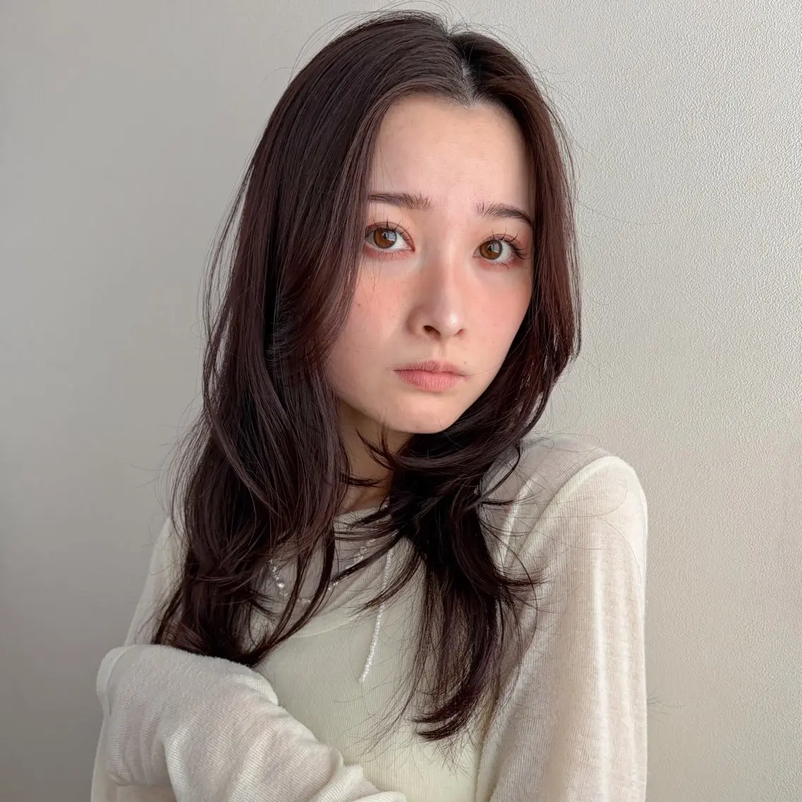 ロング カット ヘアカラー まほ/レイヤーカット 🍒🤍透明感カラーのヘアスタイル
