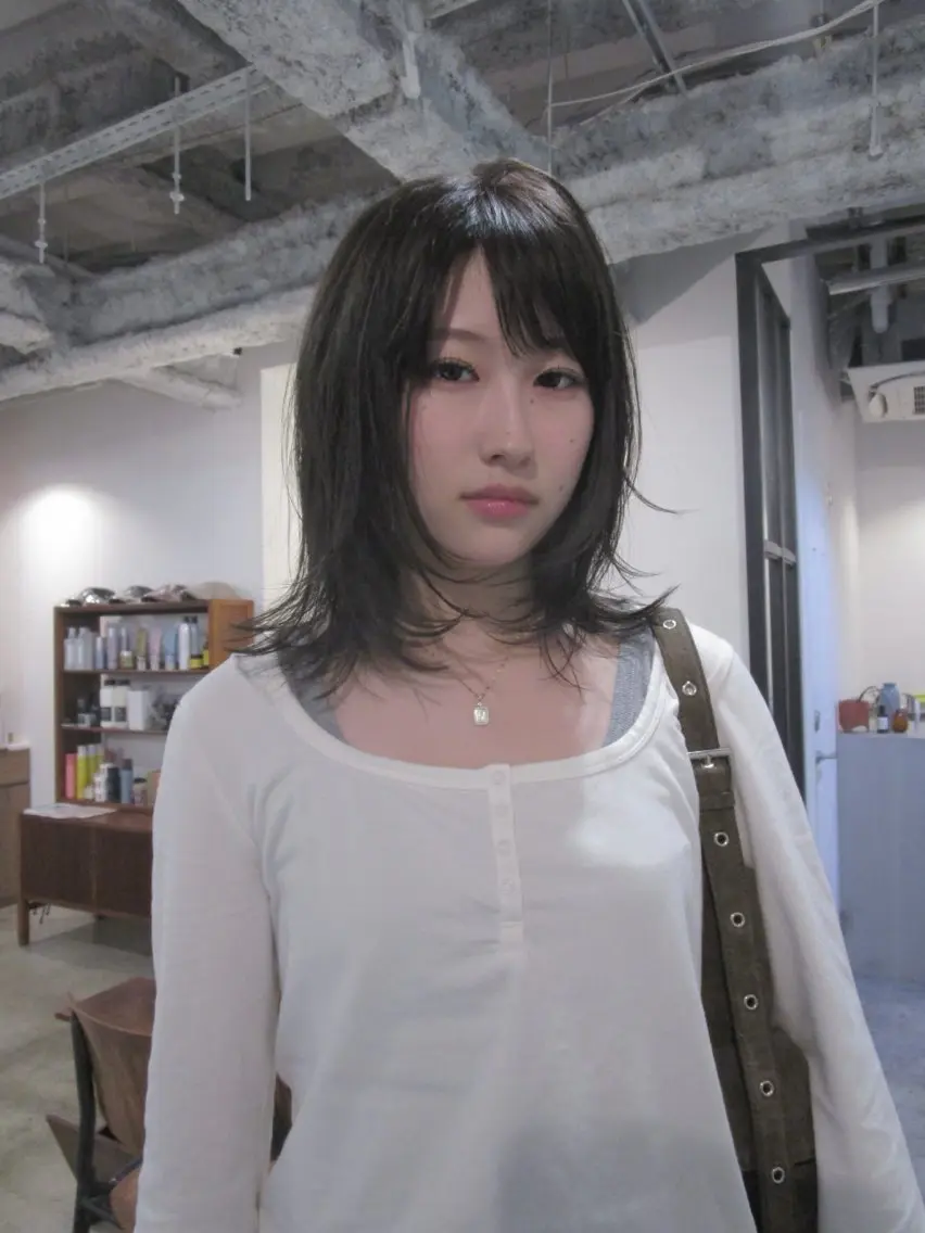 ミディアム カラー ブラウンカラー カット ヘアカラー トリートメント yu maのヘアスタイル