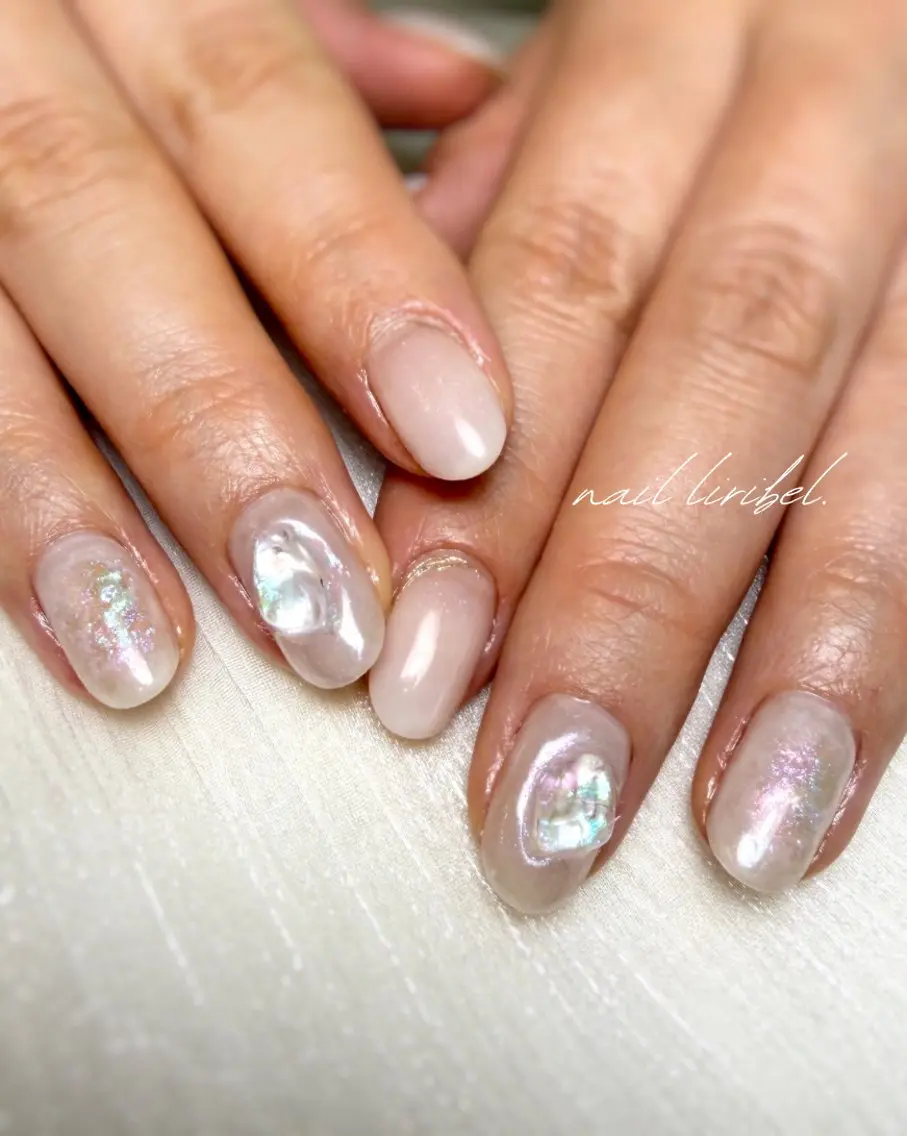 ネイル ジェルネイル ストーンネイル Nail Liribelのネイルデザイン