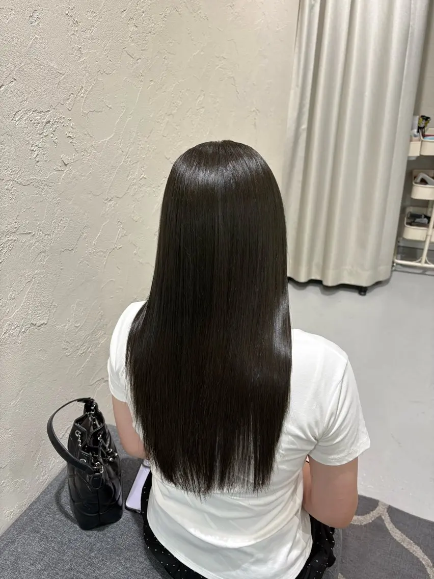 ロング 小木曽 未羽のヘアスタイル