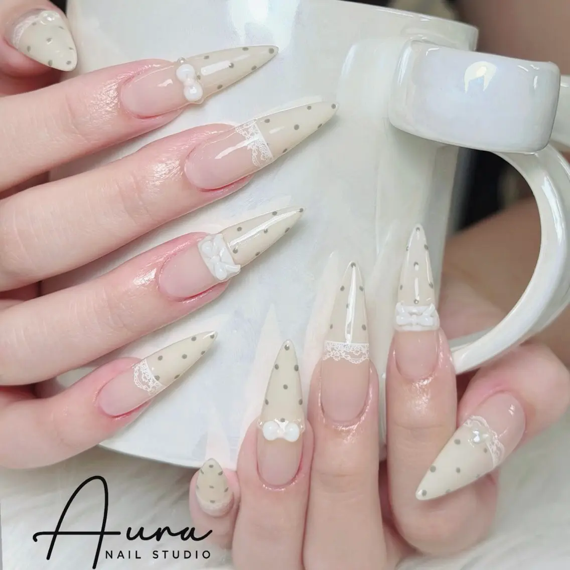 ネイル ハンドネイル Aura Nail Studioのネイルデザイン