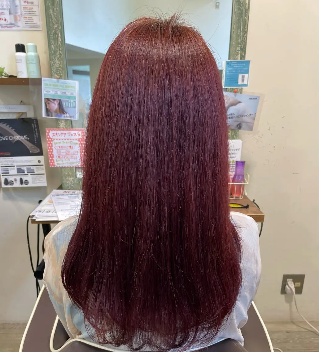 ロング カラー ブリーチ ヘアカラー 小嶋 咲輝のヘアスタイル