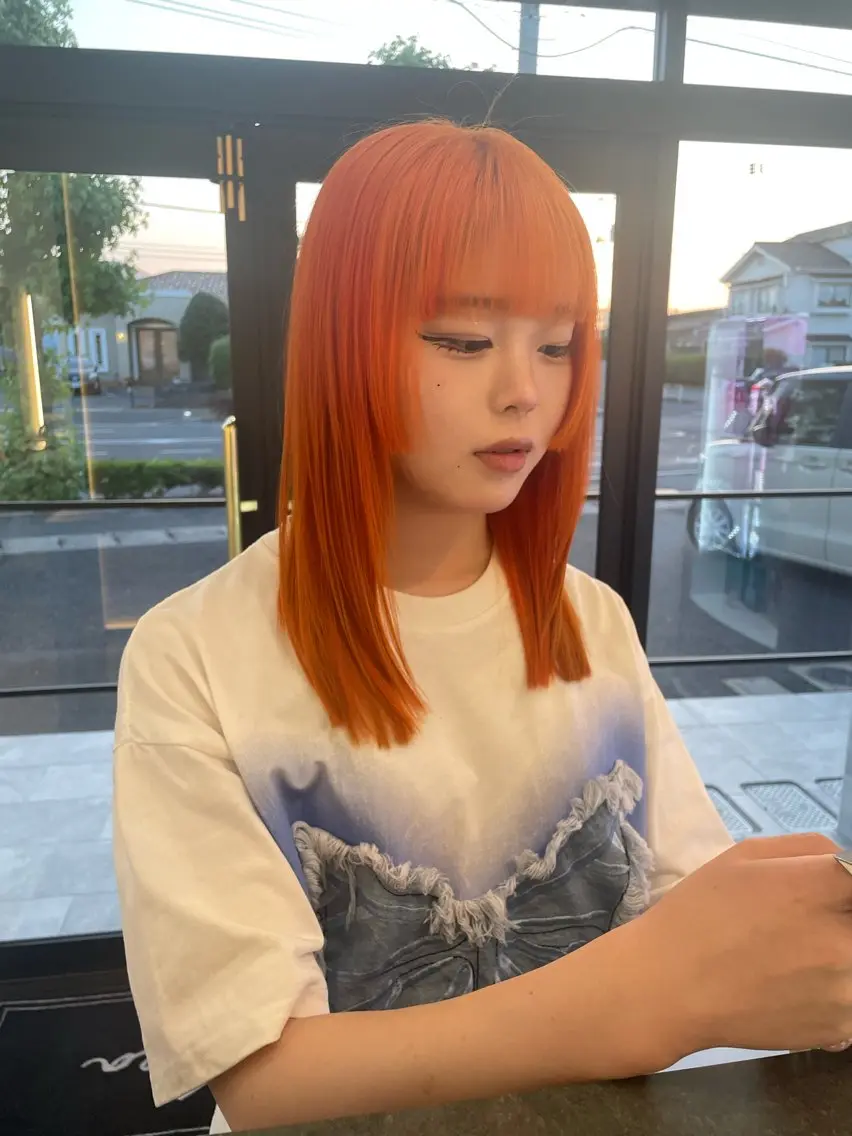 セミロング カラー アッシュ バレイヤージュ ベージュカラー ブリーチ ダブルカラー RIENS♡xrea 山本優舞のヘアスタイル