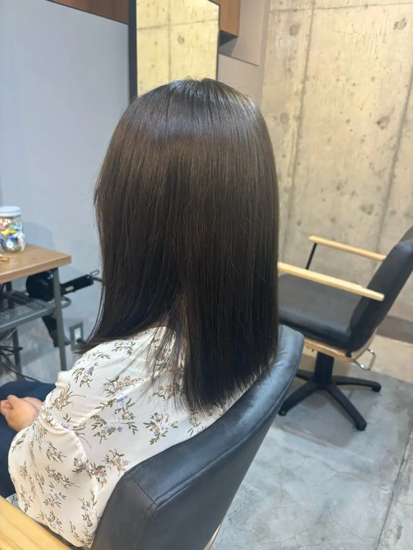 セミロング 縮毛矯正 大友 祐玄のヘアスタイル