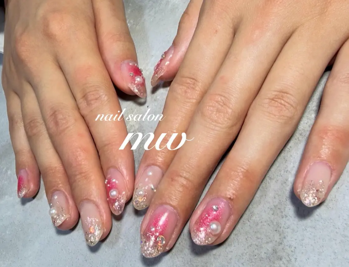 ネイル チークネイル ラメ(グリッター) nail salon mwのネイルデザイン