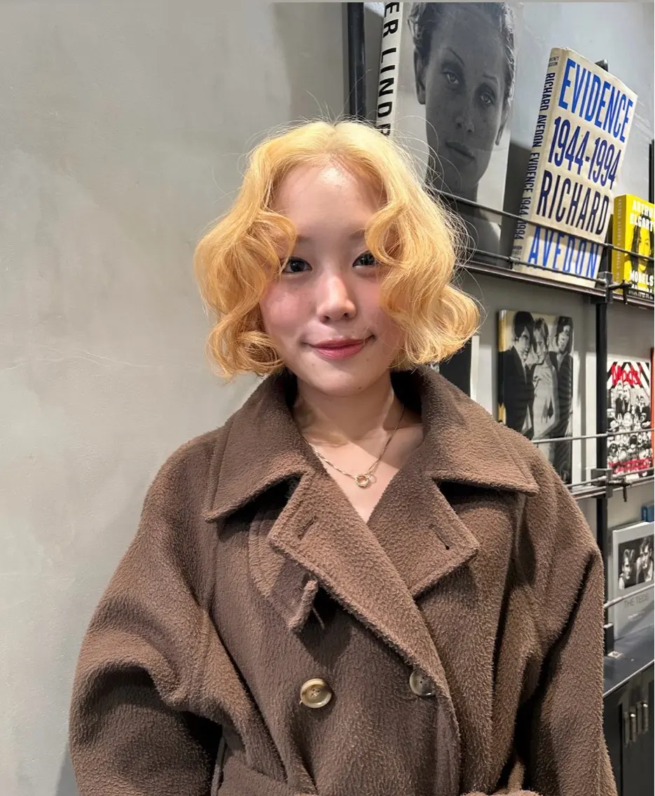 ミディアム カラー カット ヘアカラー トリートメント タナカ カナ🫧のヘアスタイル
