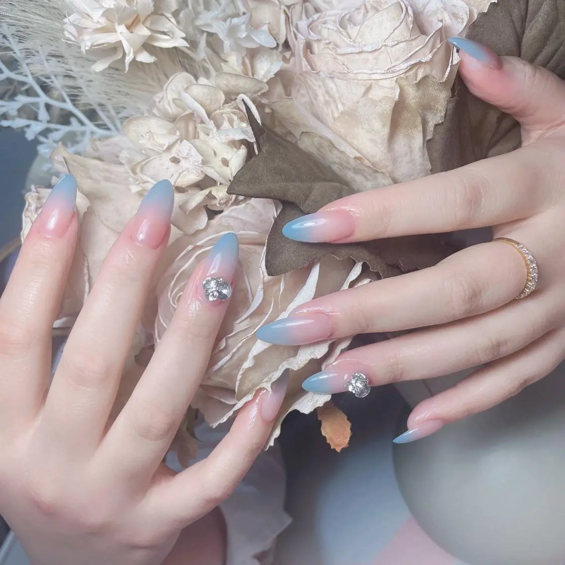 ネイル uu ネイルサロン関内🌼のネイルデザイン