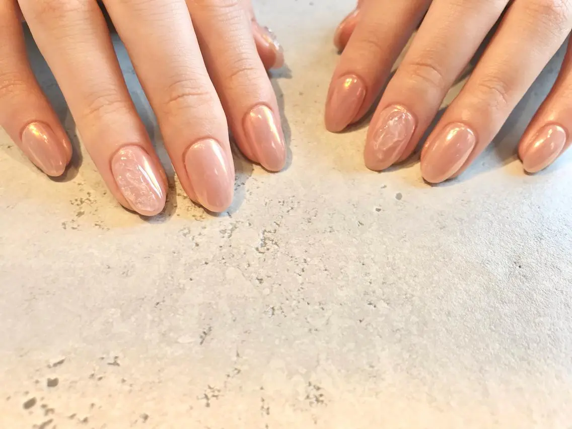 ネイル ミラーネイル オレンジ ピンク ピンクベージュ ハンドネイル Baden Nail バ-デン ネイルのネイルデザイン
