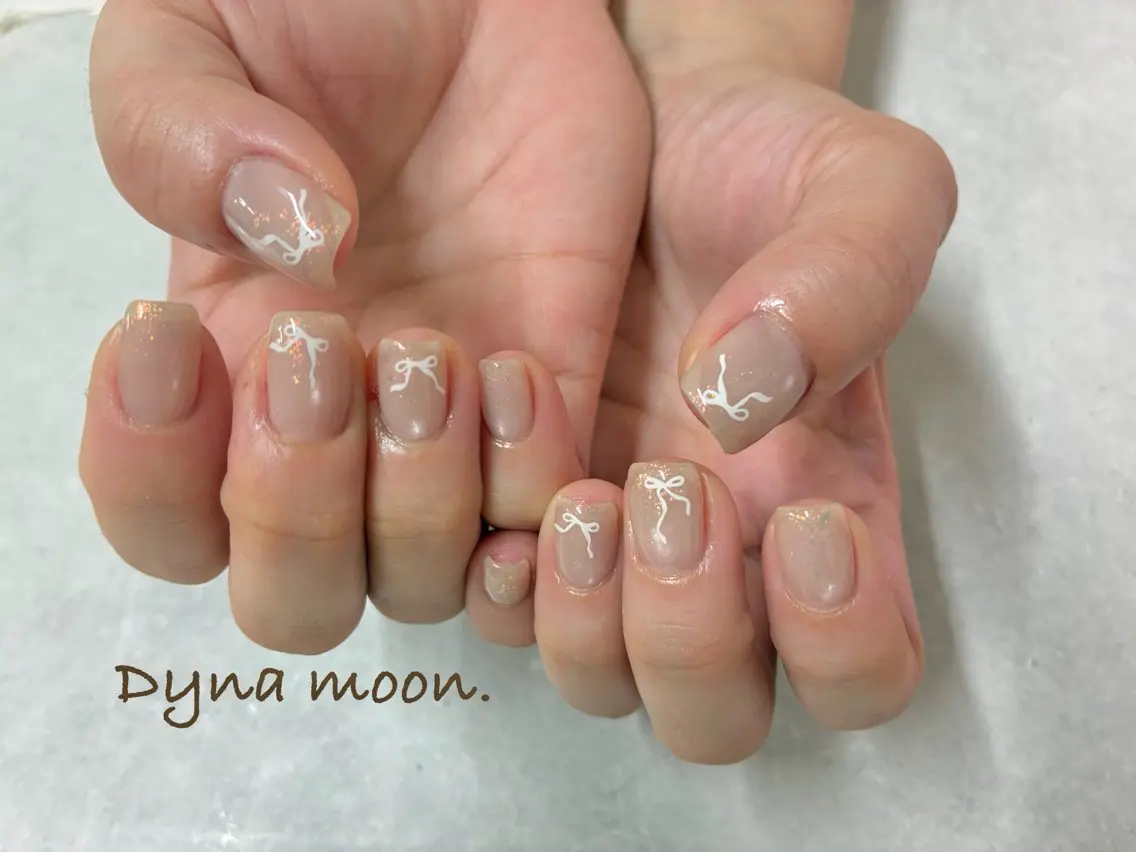 ネイル Dyna moon.のネイルデザイン