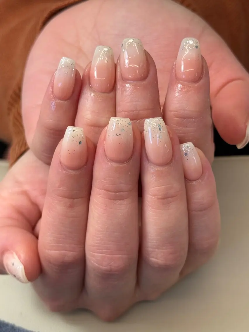 ネイル チークネイル 長さ出し フットネイル 韓国ネイル マグネットネイル Luxe Nailのネイルデザイン