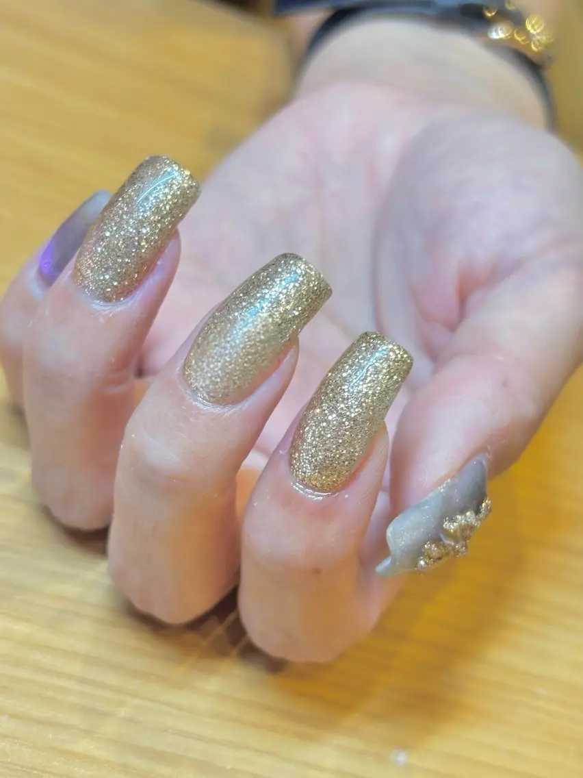 ネイル キラキラネイル ラメ(グリッター) Lino nailのネイルデザイン