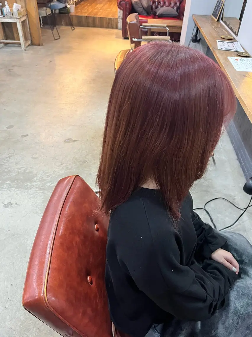 ミディアム カラー ダブルカラー ヘアカラー あかね 髪質改善ストレートのヘアスタイル