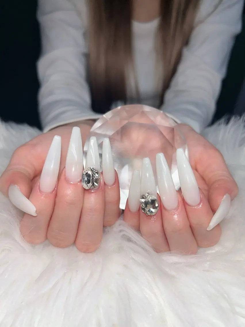 ネイル アートネイル オーロラネイル チークネイル 長さ出し フットネイル Smile nails92のネイルデザイン