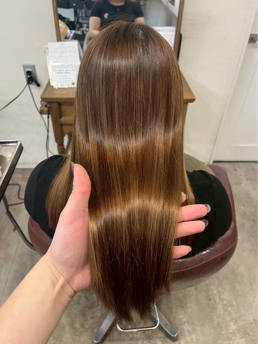 ロング メンズスタイリスト ティアラ👑のヘアスタイル