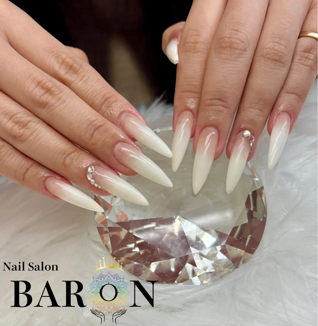 ネイル ハンドネイル BARON MIUのネイルデザイン