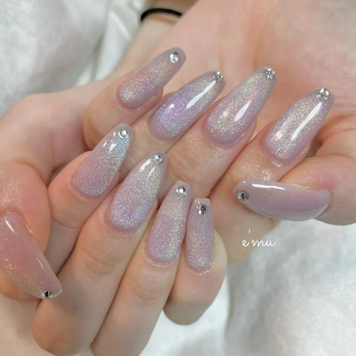 ネイル マグネットネイル ワンカラーネイル シンプルネイル ハンドネイル nail salon e'mu💐のネイルデザイン