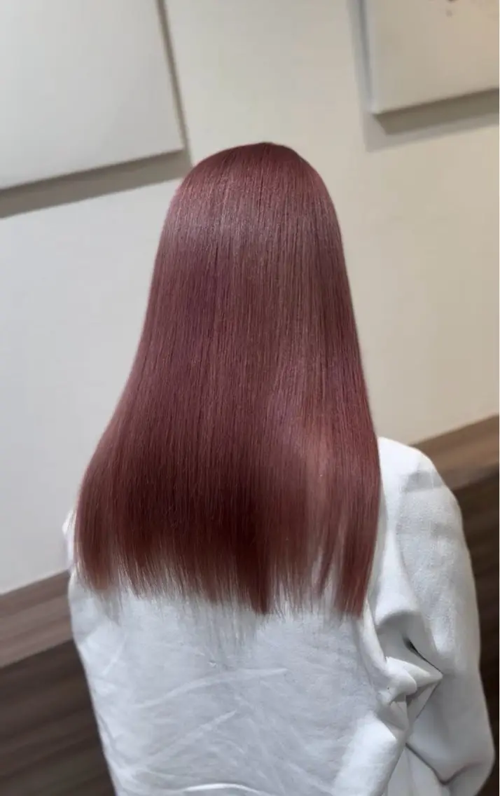 セミロング カラー ヘアカラー トリートメント ブリーチ🎨デザイン カラー/れいじ🩶のヘアスタイル