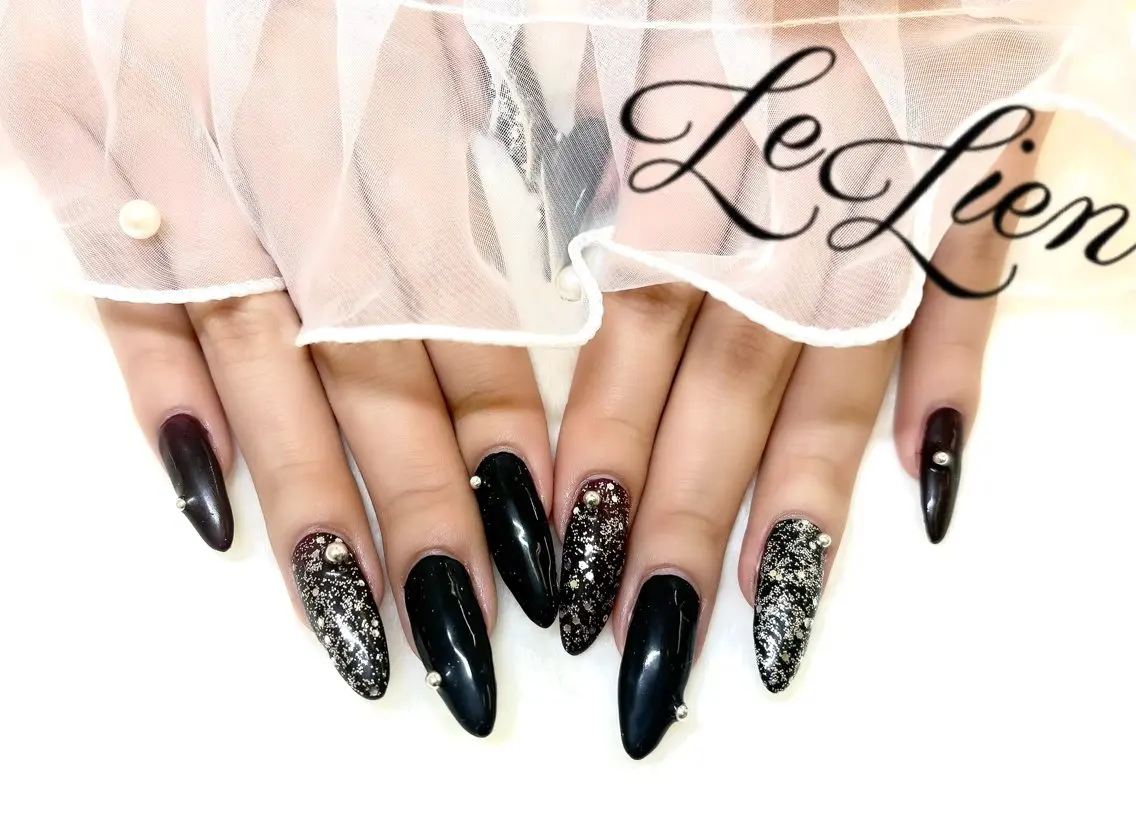 hand✨ワンカラー＋アート6本💅の写真