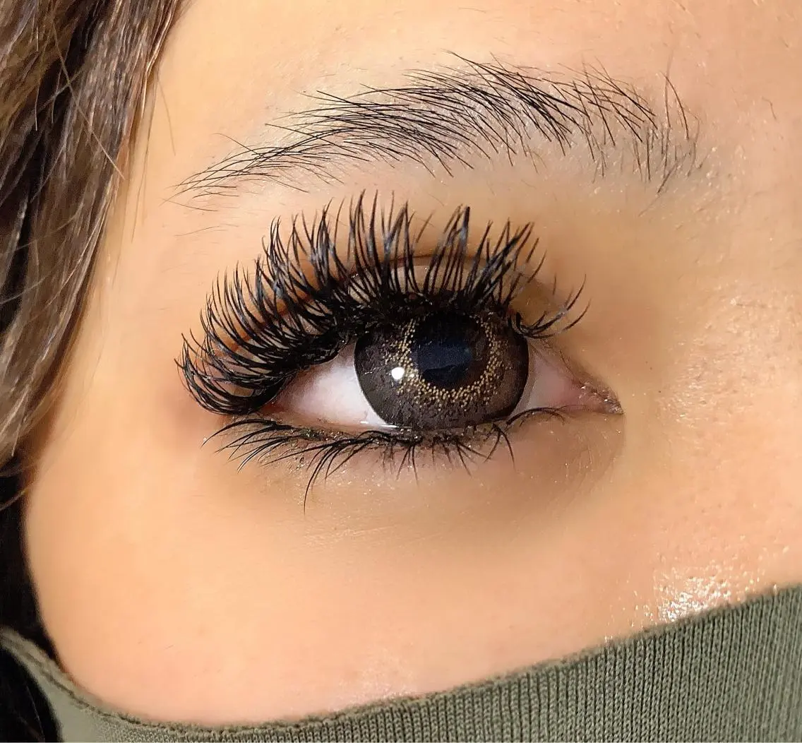 マツエク・マツパ eyelash Anmut Lunaのマツエク・マツパデザイン