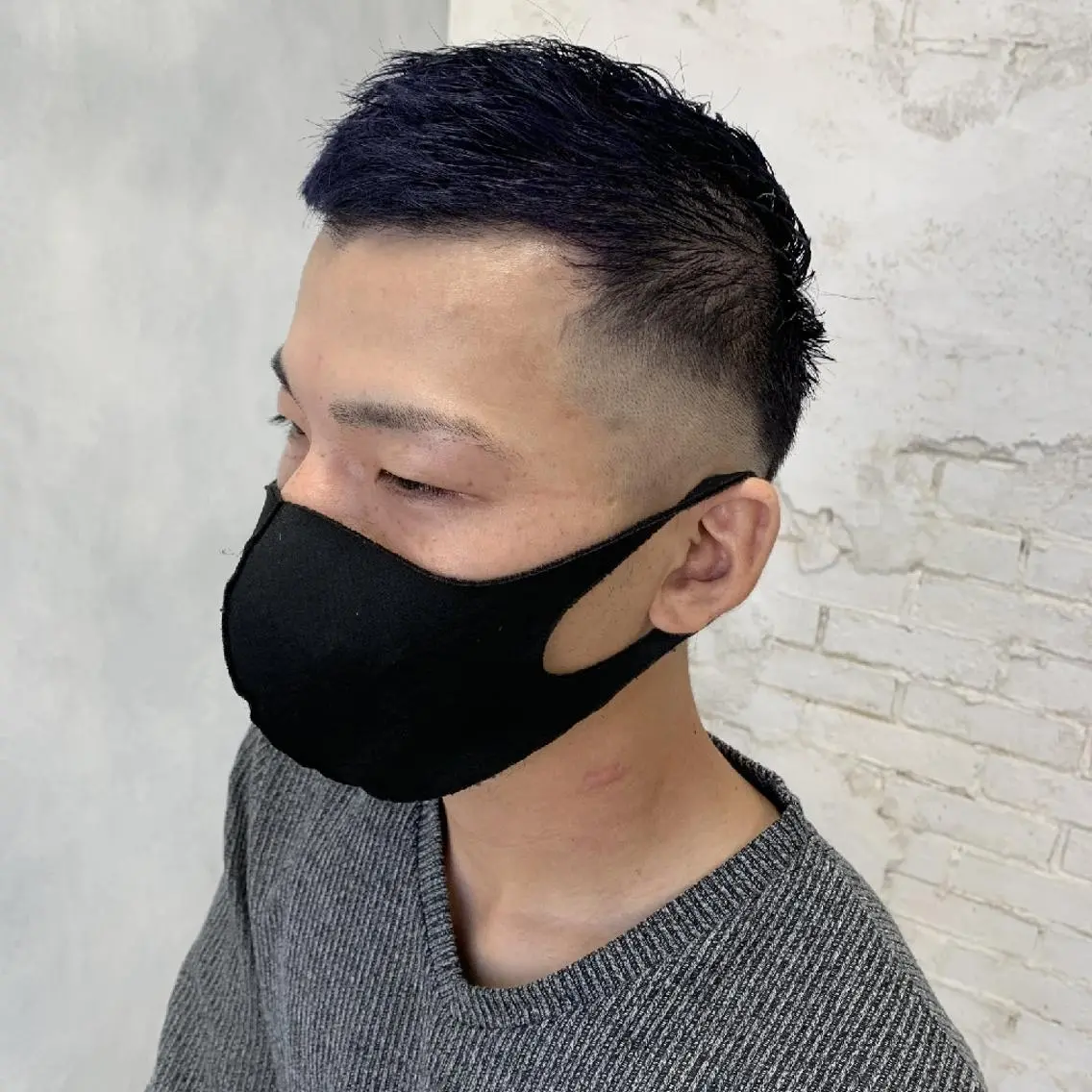 ショート メンズ カラー シルバー nameless髪質 改善ブリーチ心斎橋のヘアスタイル