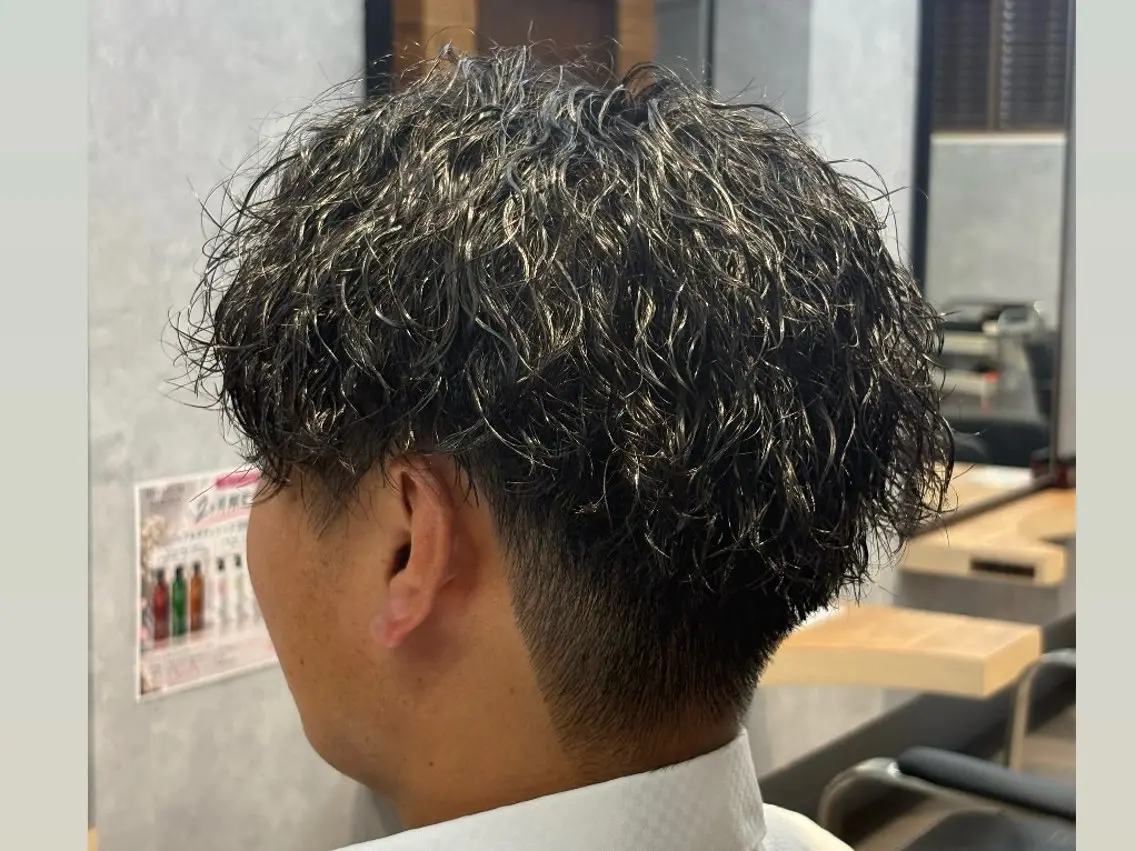 メンズカット+パーマの写真