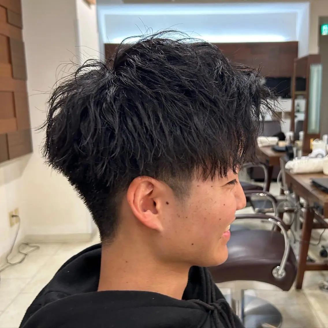 メンズ メンズ韓国風 マッシュ 刈り上げ 吉井 伸介のヘアスタイル