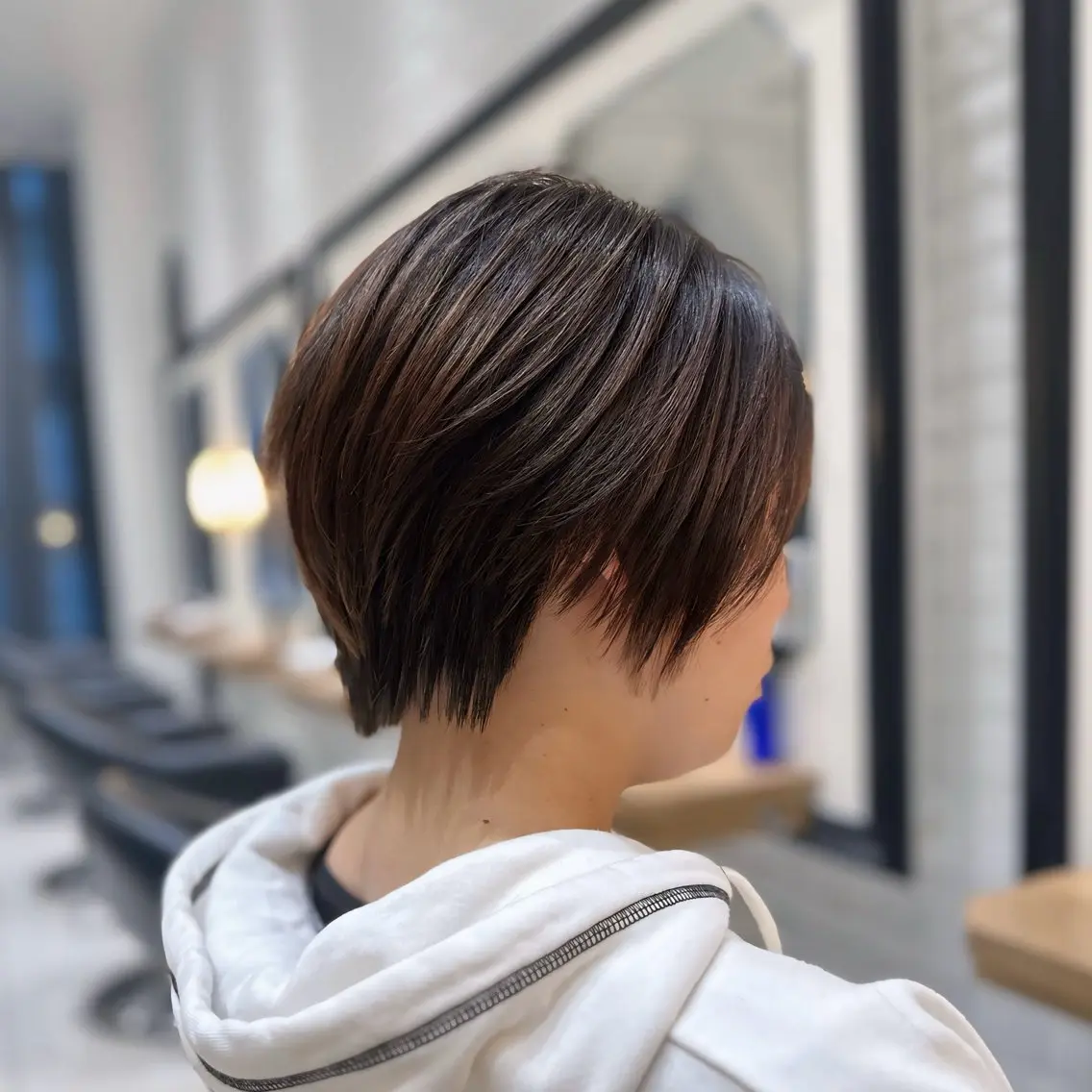 ショート くびれヘア ショートヘア レイヤー/グレージュ メンズパーマのヘアスタイル