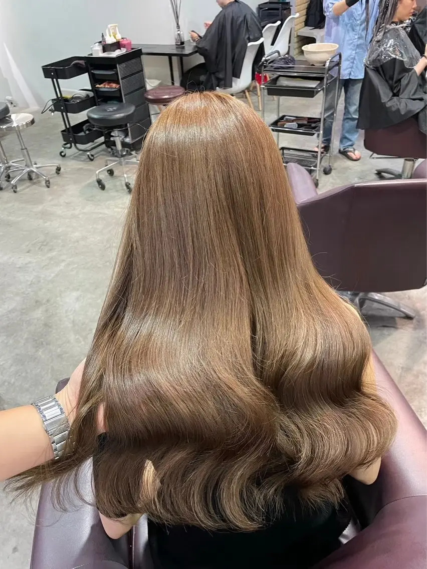 ロング カラー ヘアアレンジ ベージュカラー ヘーゼル カット ヘアカラー 🫧レイヤー／透明感 🫧Ryuseiのヘアスタイル