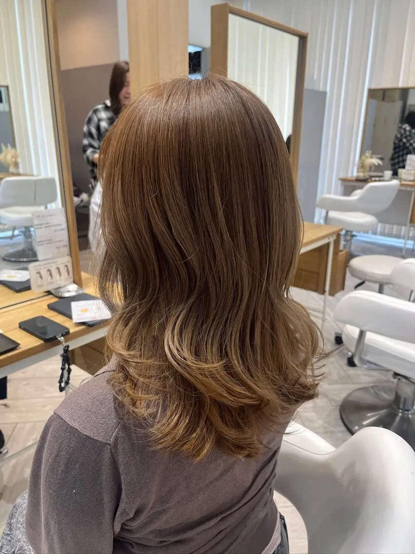 ロング アッシュ 髪質改善 カット ヘアカラー トリートメント AVANCE. chisatoのヘアスタイル