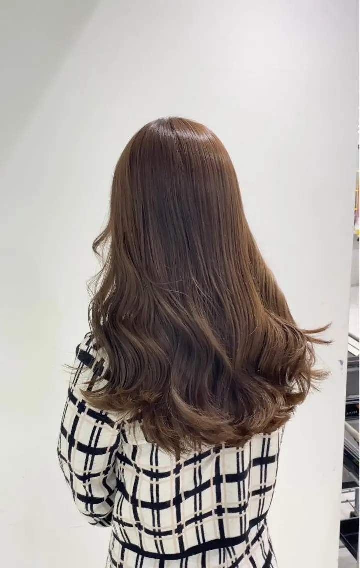 ロング 縮毛/ダブルカラー 🦋ベージュヘア🦋のヘアスタイル