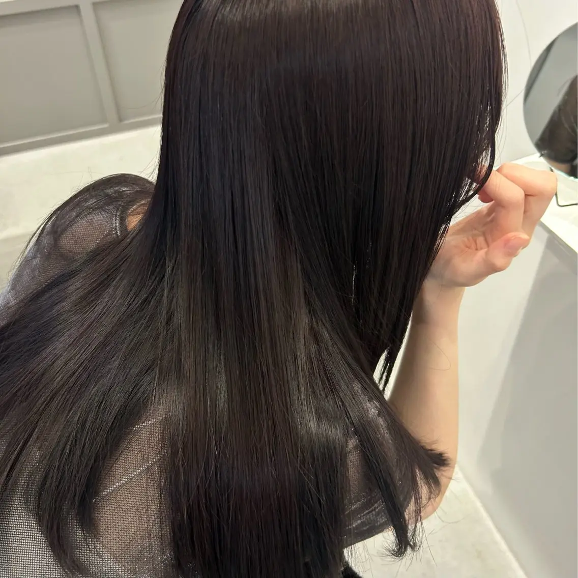 ロング カラー ブラウンカラー パープルカラー ヘアカラー 田中 遥陽の眉毛・アイブロウイメージ