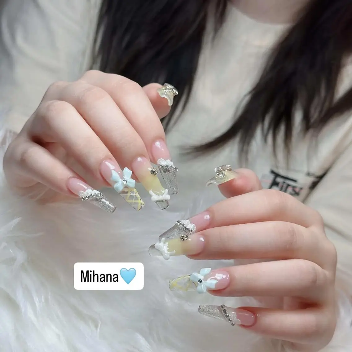 ネイル 長さ出し グラデーション マグネットネイル ネイルチップ ハンドネイル MIHANA NAILのネイルデザイン