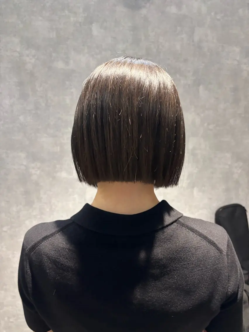 ショート カット ヘアカラー トリートメント 🌐NATSUMI 🌐【寒色カラー】のヘアスタイル