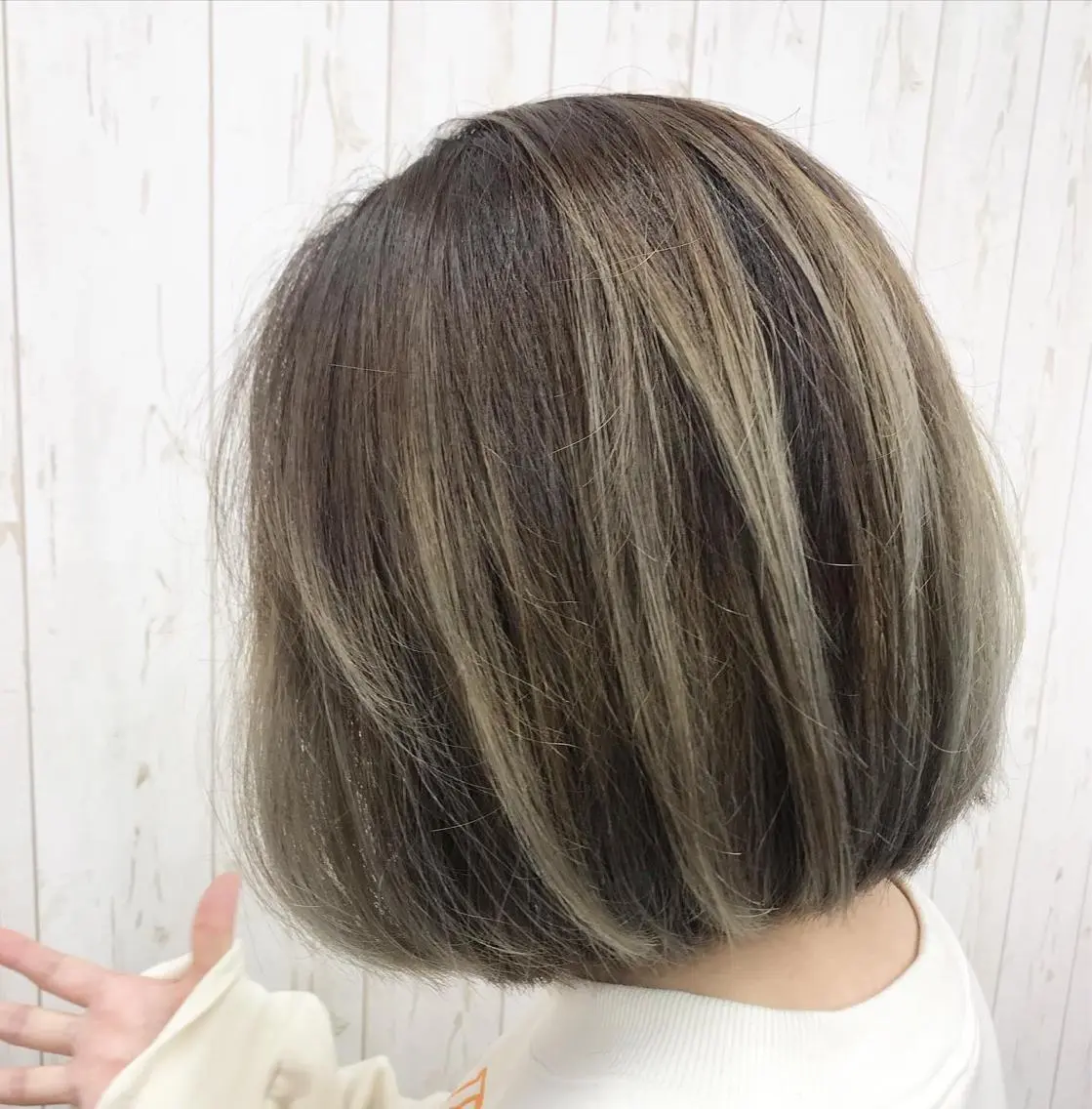ショート カラー ヘアアレンジ バレイヤージュ ブリーチ レイヤーカット AN'TIA小作代表 ⭐︎kazuma⭐︎のヘアスタイル