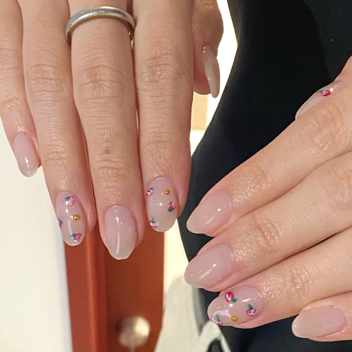 ネイル ハンドネイル ネイルサロン núcleoヌクレオのネイルデザイン