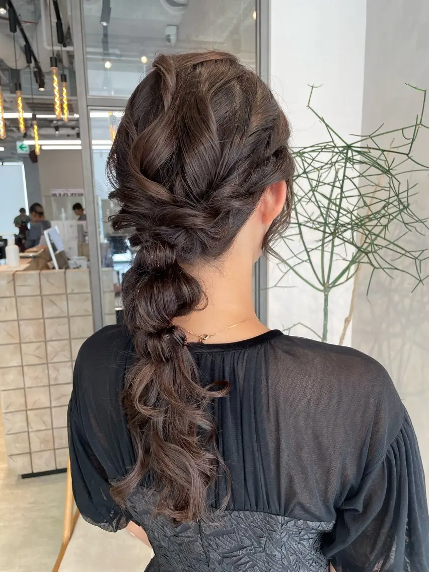 ヘアアレンジ 透明感カラー✨艶髪 制作🌱山根あゆみのヘアスタイル