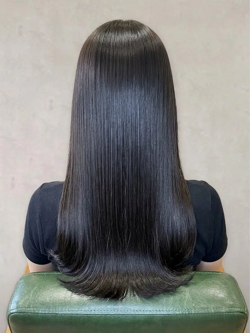 ロング カット 縮毛矯正 トリートメント 🍀髪質改善、カラー TAICHI🍀のヘアスタイル