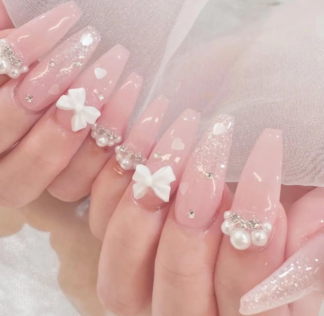 ネイル アートネイル ジェルネイル キラキラネイル ミラーネイル ピンク ハンドネイル Ryu Nail NekoChanのネイルデザイン