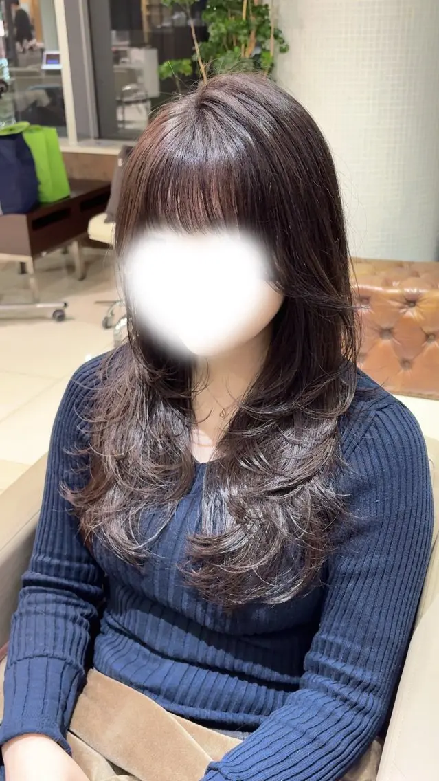 ロング ハイレイヤー レイヤーカット カット ヘアカラー トリートメント 土田 アキナのヘアスタイル