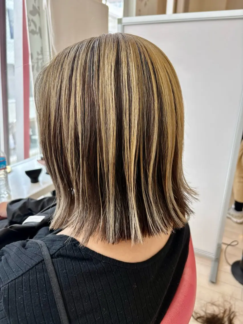 ミディアム カット ヘアカラー PazRood 山下のヘアスタイル